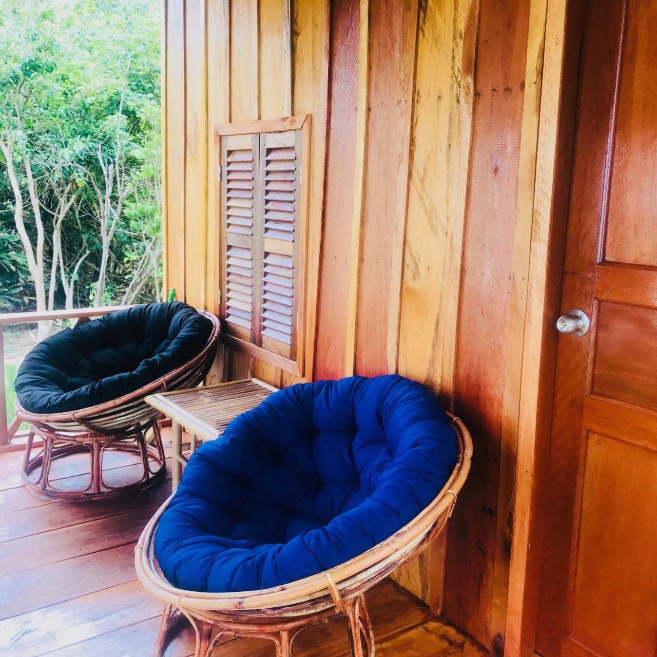 Robinson Hostal Koh Rong Sanloem